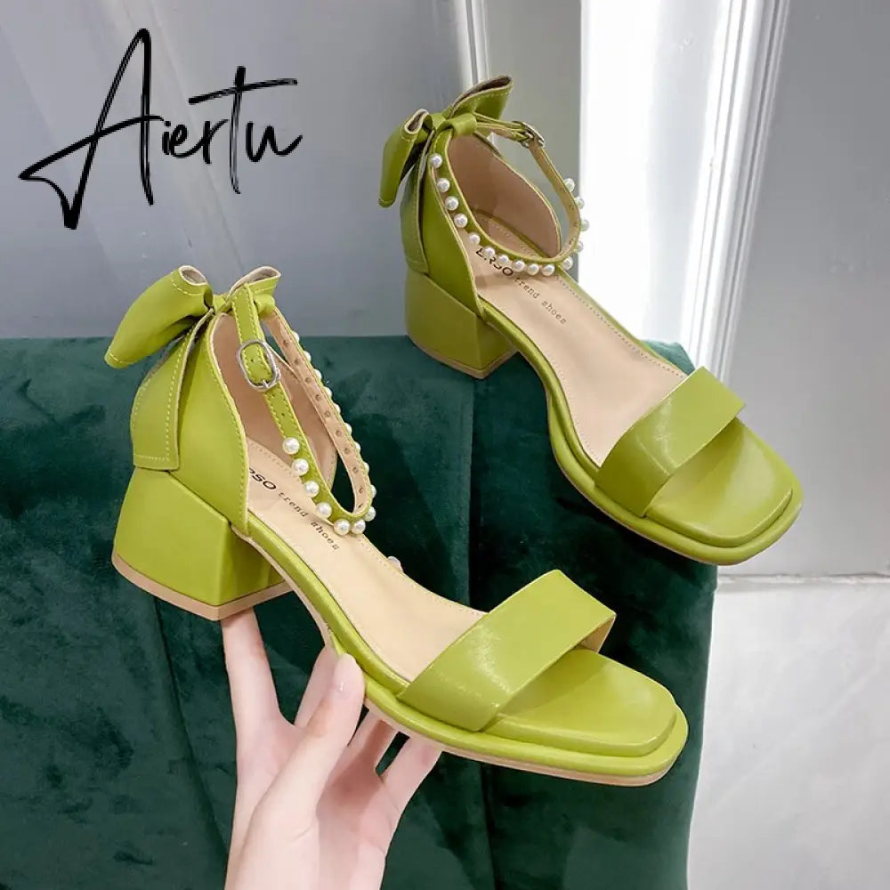 Aiertu Brand Ladies Sandal Spring New Fairy Pearl Sandals Sweet Square Heel with Mesh Crystal Temperament High Heels Tenis Masculino Aiertu