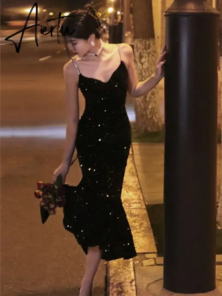Aiertu Elegant Sequin Night Club Dresses for Women Sexy Backless Spaghetti Strap Summer Vestidos Vintage Solid Slim Midi Dress Spring Aiertu