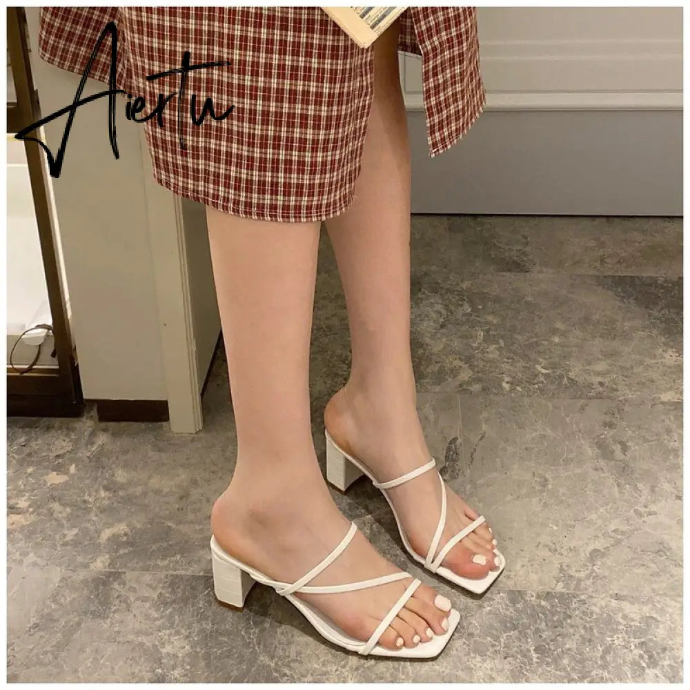 Aiertu Elegant Women Dress Shoes Summer Outdoor Beach Clip Toe Narrow Band Square Heels Slippers Fashion Peep Toe Sandalen Aiertu