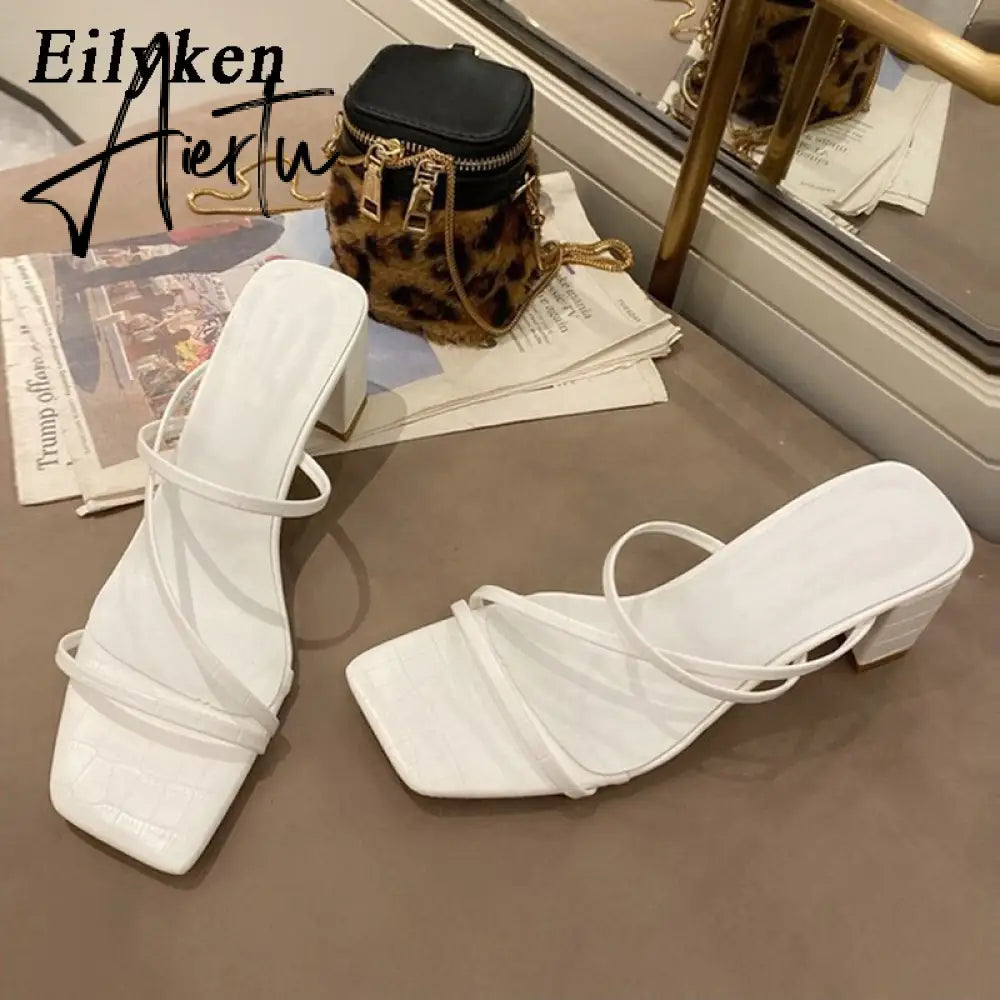 Aiertu Elegant Women Dress Shoes Summer Outdoor Beach Clip Toe Narrow Band Square Heels Slippers Fashion Peep Toe Sandalen Aiertu