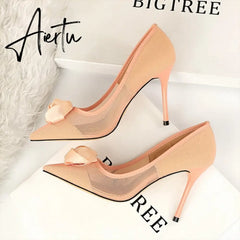 Aiertu European and American sexy nightclubs with high heels and a network of hollow silk and rose flowers women shoes Aiertu