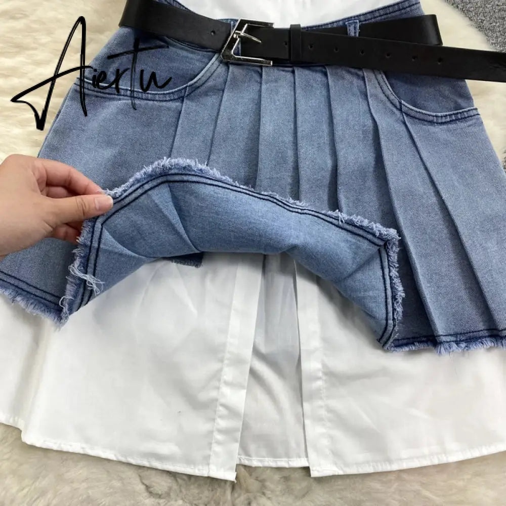Aiertu  Fashion American Retro Y2K Sexy Denim Suits Women Strapless Mini Top+ Pleated Mini Skirt Vintage Beach Two Pieces Set Aiertu
