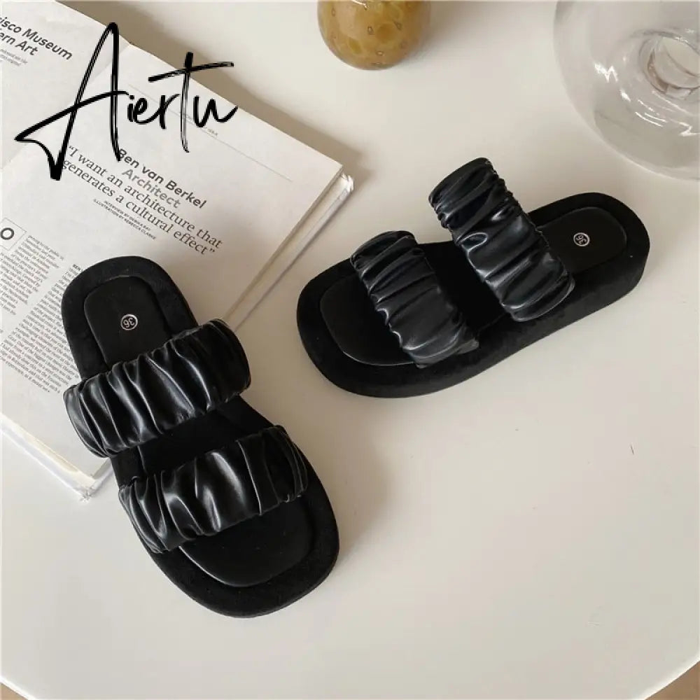 Aiertu Fashion Design Pleated PU Leather Woman Flat Shoes Summer Outdoor Beach Slippers Gladiator Sandals Womens Slides Aiertu