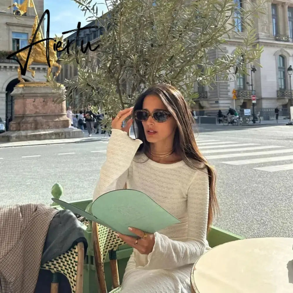 Aiertu Fashion Woman Apricot 2024 Spring Summer Dress Long Sleeve Hip Knit Wrapping Slim Appears Thin Long Dress Female Elegant Commute Aiertu