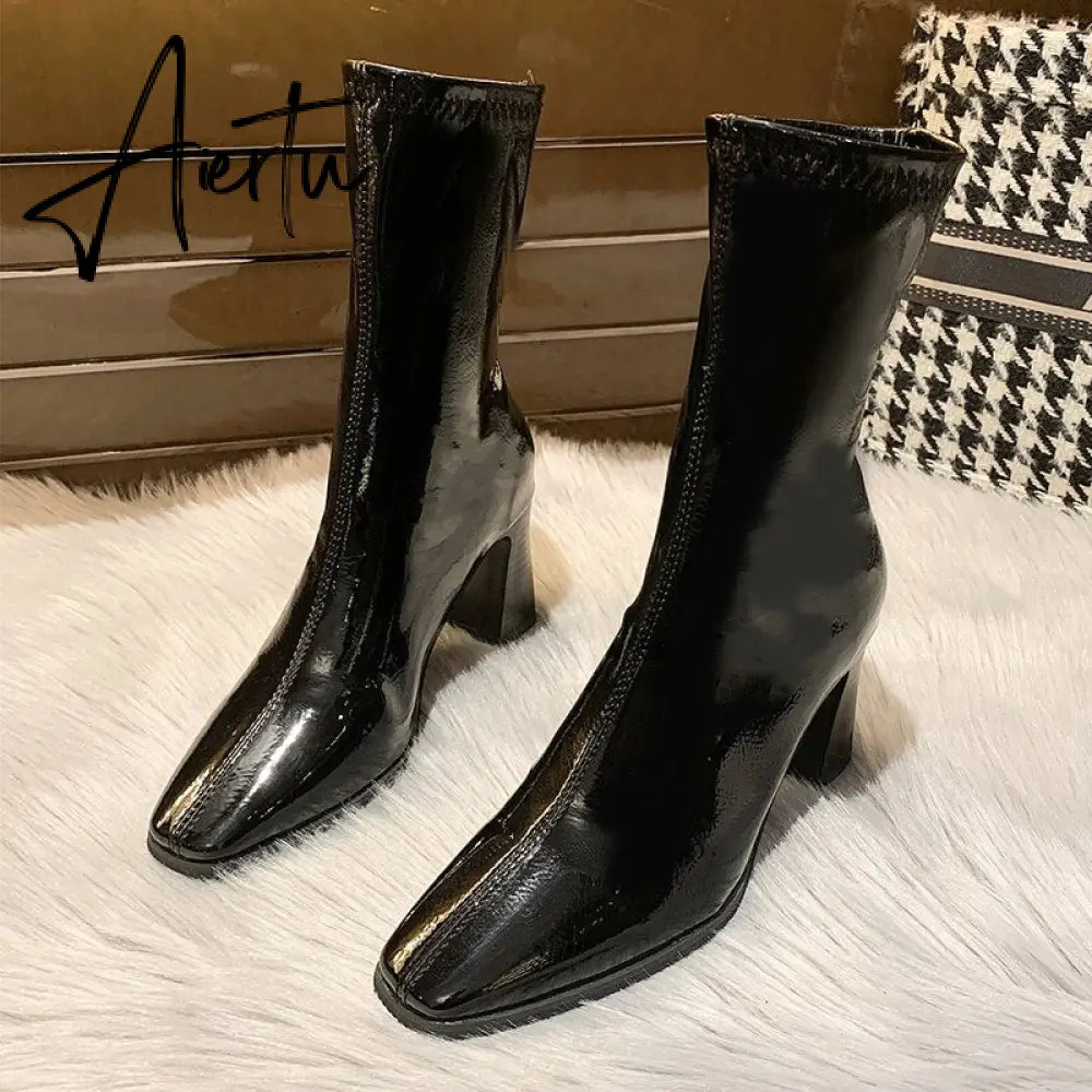 Aiertu Fashion Women Shoes New Luxury Chelsea Boots Female Ankle Boots Solid Leather Slip On Square High Heel Brand Designer Boots Aiertu