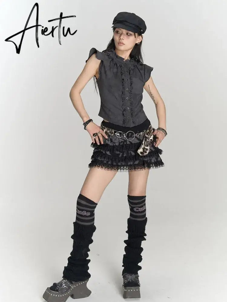 Aiertu Gothic Punk Vintage T Shirts Women Korean Style Harajuku Streetwear Patchwork Ruffled Sleeveless Slim Tees Top 2024 Chic Aiertu