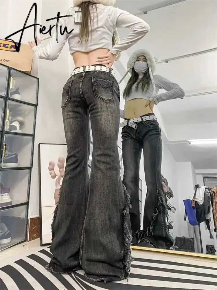 Aiertu High Quality American Vintage Clothes Raw Edge Design Flared Jeans For Women Patchwork Autumn Low-rise Washed Denim Y2k Pants Aiertu