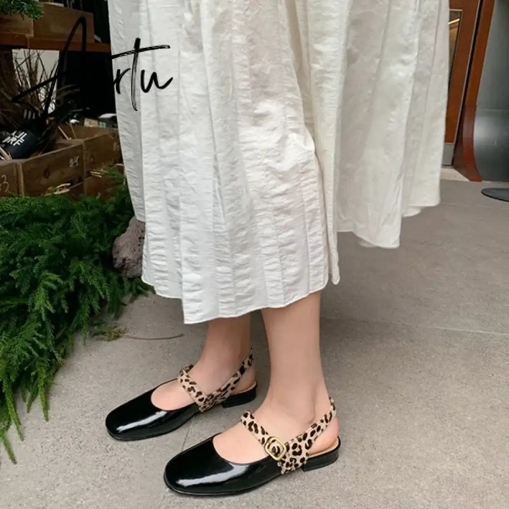 Aiertu HOT SALE Spring Women Pumps Patent Leather Round Toe Splicing Leopard Print One-line Buckle Low-heel Women Shoes Mary Jane Shoes Aiertu