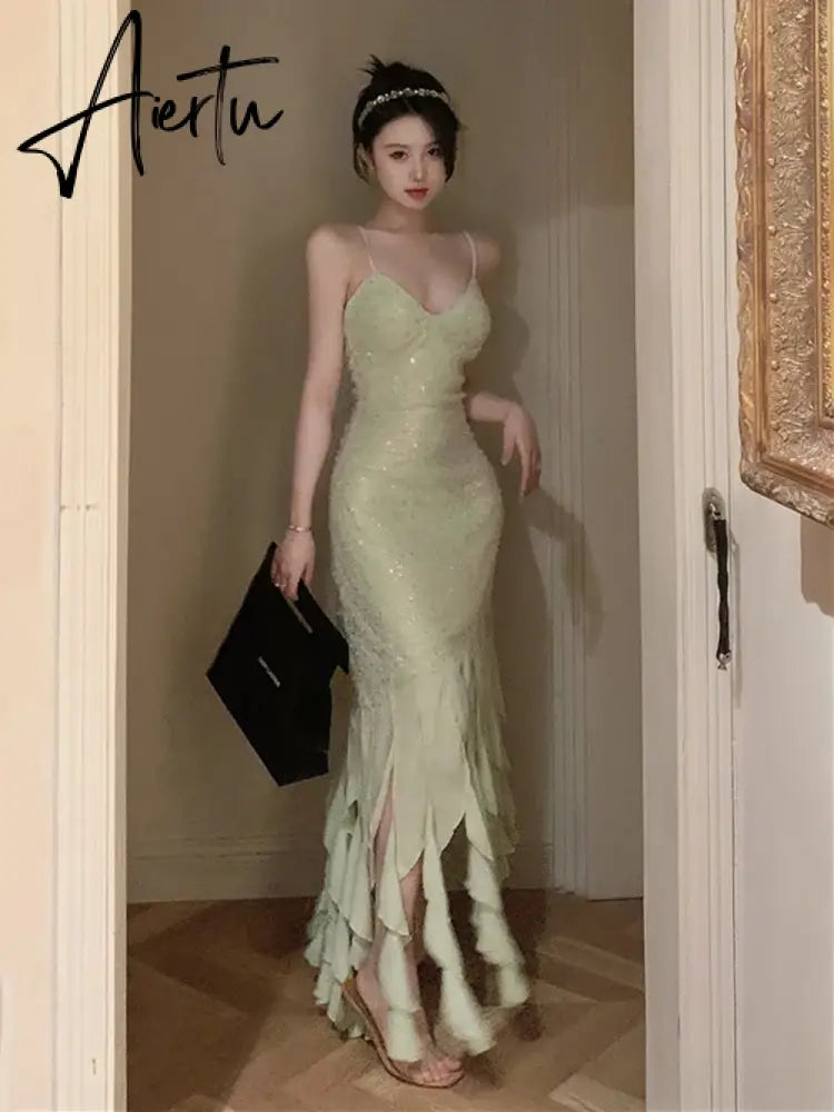 Aiertu  Irregular Tassels Fishtail Evening Dress for Women Sleeveless V-neck Backless Glitter Sequin Long Dress Party Gown Aiertu