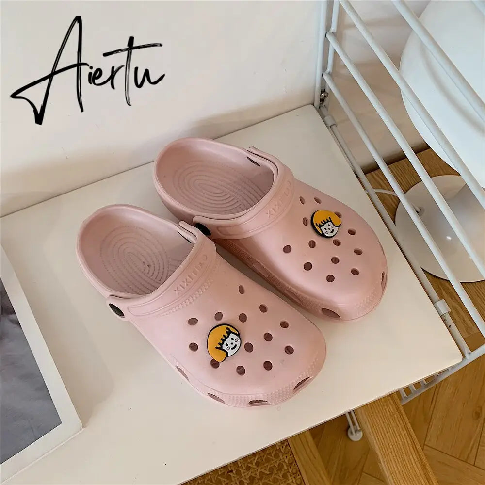 Aiertu Korean Women Casual Garden Clogs Waterproof Shoes Beach Platform Slippers For Woman Personalized Sandals Streetwear Shoes Aiertu