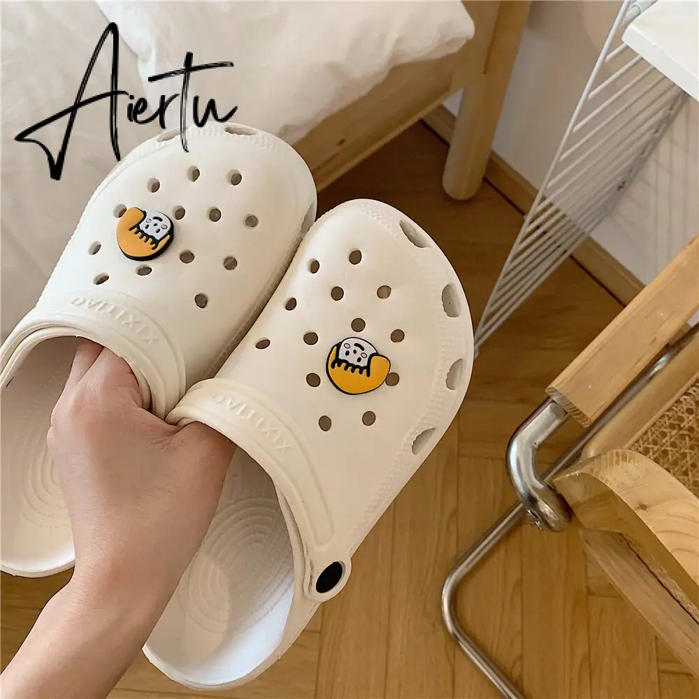 Aiertu Korean Women Casual Garden Clogs Waterproof Shoes Beach Platform Slippers For Woman Personalized Sandals Streetwear Shoes Aiertu