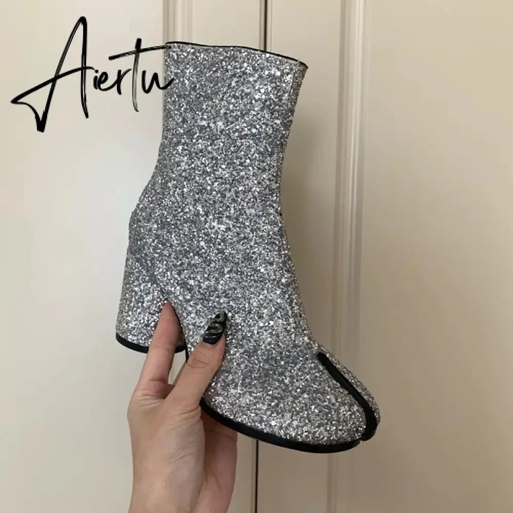 Aiertu Luxury Brand Designer Split Toe Ankle Boots New Fashion Chunky Round High Heels Women Boots Winter Tabi Shoes Short Boots Aiertu