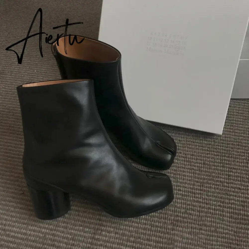 Aiertu Luxury Brand Designer Split Toe Ankle Boots New Fashion Chunky Round High Heels Women Boots Winter Tabi Shoes Short Boots Aiertu