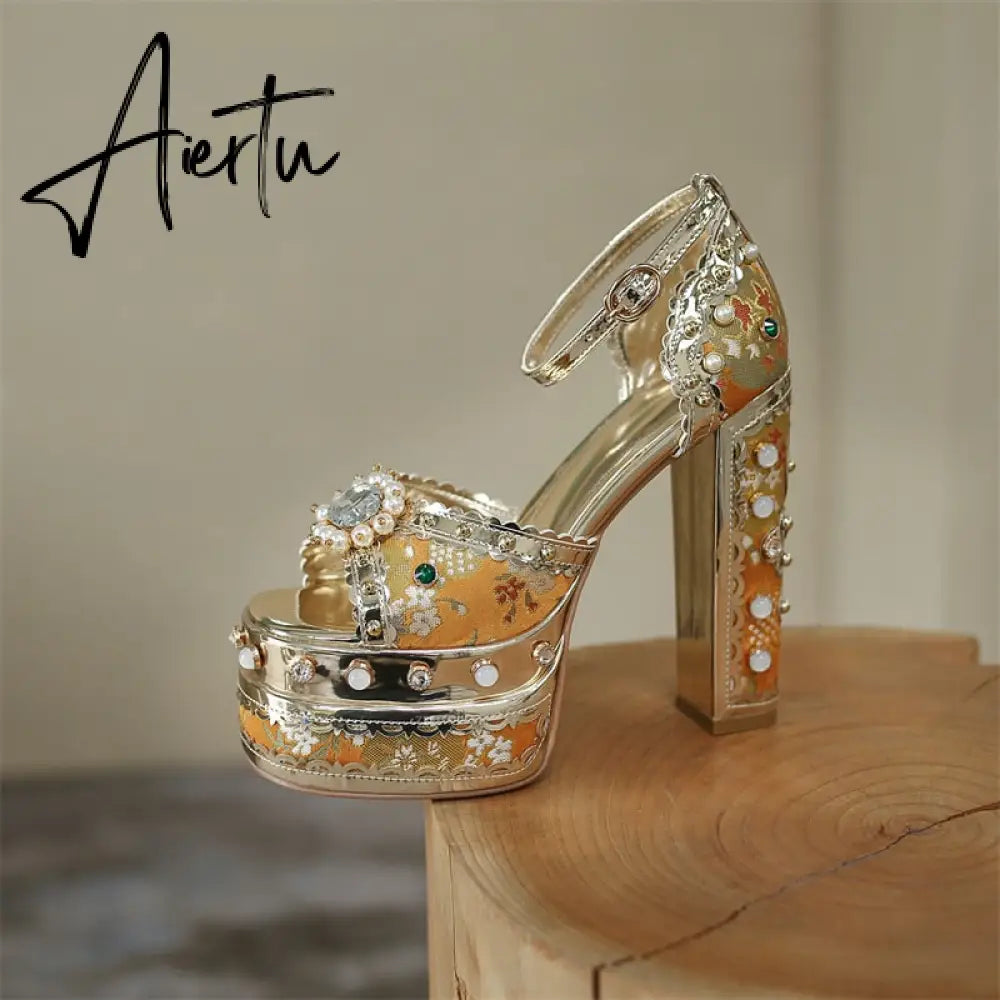 Aiertu Luxury Gold Metallic Women Sandals Studded Square Heels Female Shoes Platform Flower Crystal Sexy Peep Toe Summer Ladies Pumps Aiertu