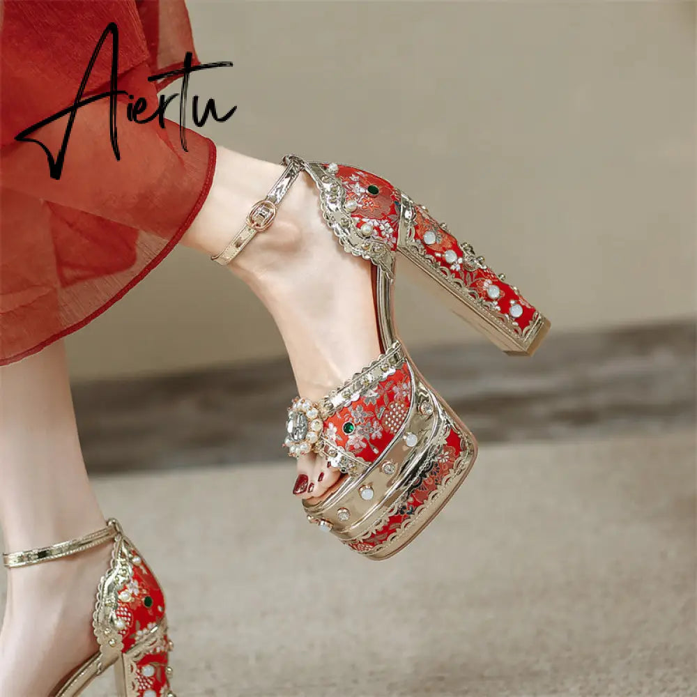 Aiertu Luxury Gold Metallic Women Sandals Studded Square Heels Female Shoes Platform Flower Crystal Sexy Peep Toe Summer Ladies Pumps Aiertu