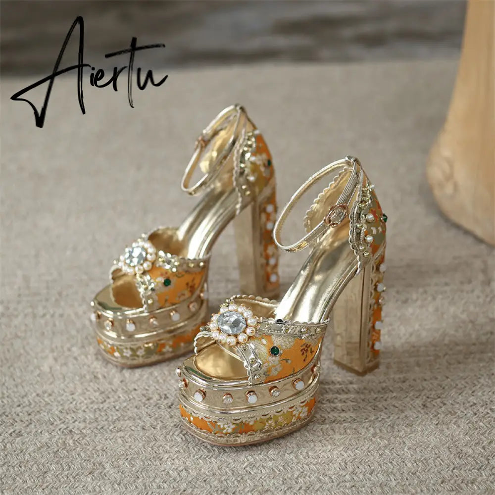 Aiertu Luxury Gold Metallic Women Sandals Studded Square Heels Female Shoes Platform Flower Crystal Sexy Peep Toe Summer Ladies Pumps Aiertu