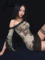 Aiertu  MO Elegant Lace Patchwork Print Irregular Skew Collar Long Sleeve T-shirt Tops For Woemn Sexy Fashion Club Cropped Tops Aiertu