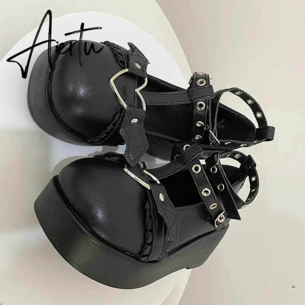 Aiertu New Chunky Platform Lolita Shoes Woman Flats Sweet Heart Buckle Mary Janes Shoes Pink T-Strap Punk Gothic Cosplay Shoes 35-43 Aiertu