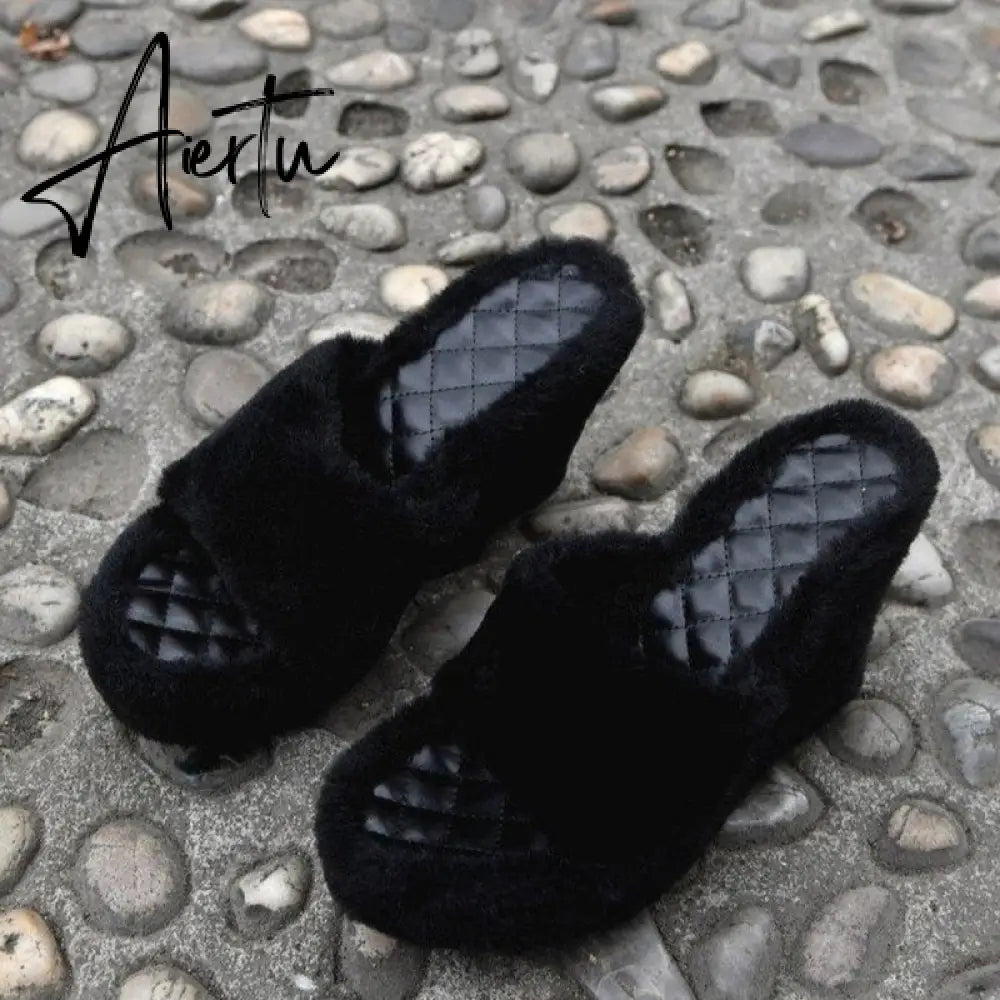 Aiertu New Fur Slippers Women's Wedge Heel Shoes Women High-heeled Furry Drag Fashion Outdoor All-match Shoes Slippers Furry Slides Aiertu
