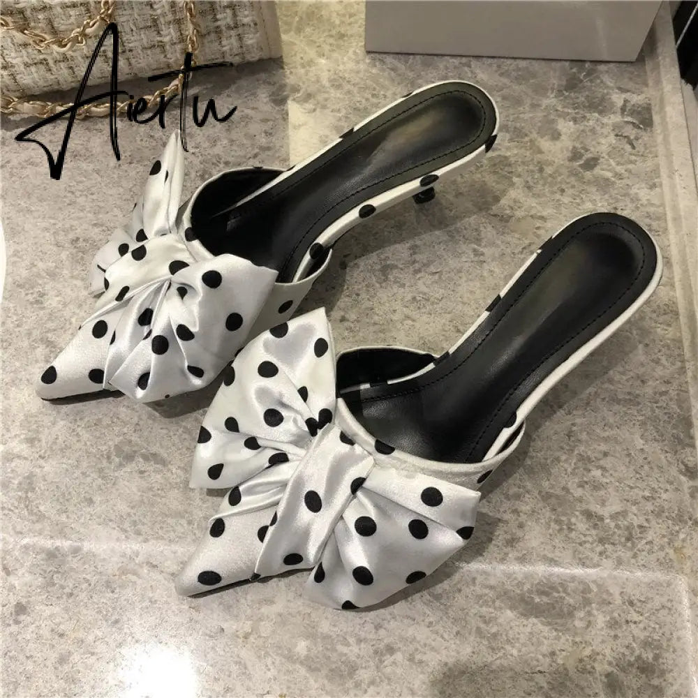 Aiertu New Spring Slippers Women's Korean-Style Pointed Polka Dot Bow Stiletto Mid-Heel Low Heel Slippers Polka Dot Half Slippers Aiertu