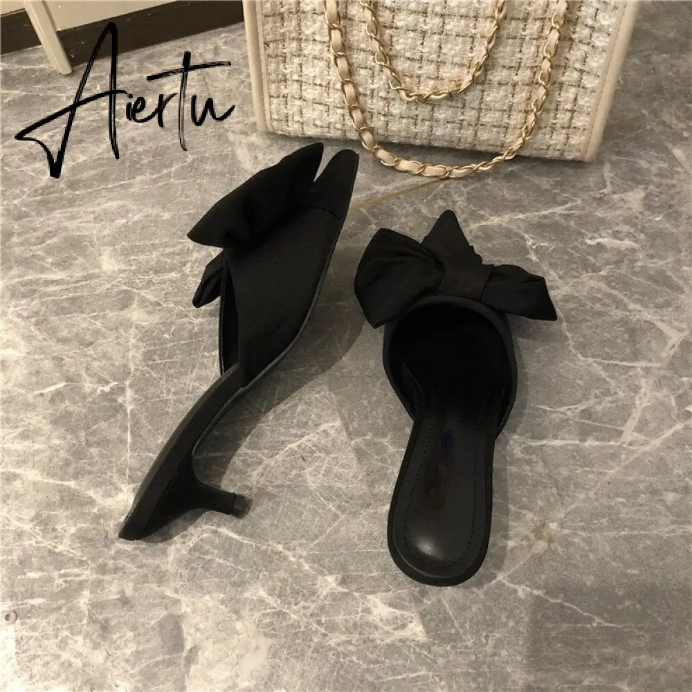 Aiertu New Spring Slippers Women's Korean-Style Pointed Polka Dot Bow Stiletto Mid-Heel Low Heel Slippers Polka Dot Half Slippers Aiertu