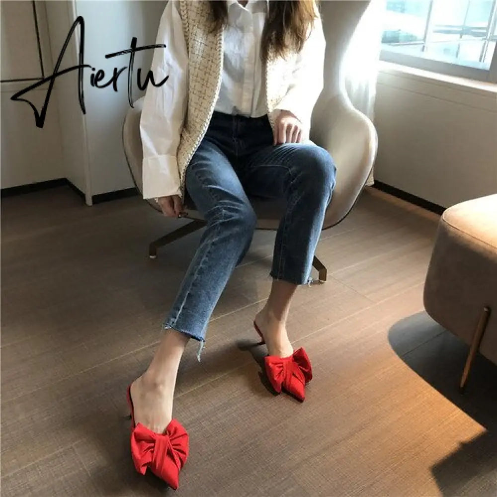 Aiertu New Spring Slippers Women's Korean-Style Pointed Polka Dot Bow Stiletto Mid-Heel Low Heel Slippers Polka Dot Half Slippers Aiertu