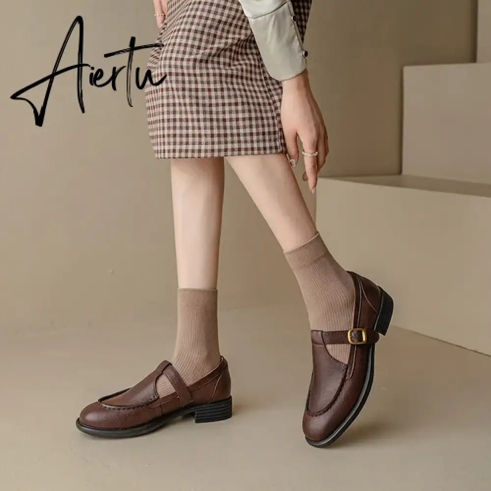 Aiertu NEW Spring Women's Pumps Genuine Leather Shoes for Women Round Toe Chunky Heel Shoes Retro Low Heel Mary Janes Retro Brown Shoes Aiertu