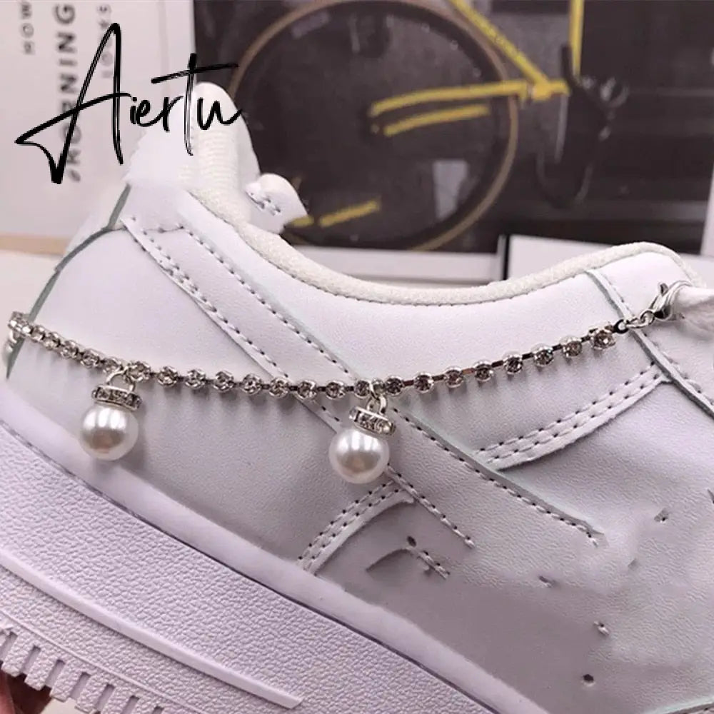 Aiertu Novelly Crystal Rhinestone Fringe Tassel Shoe Jewelry Chain Accessories Anklet Chains for Women Men Sneaker Decorations Aiertu