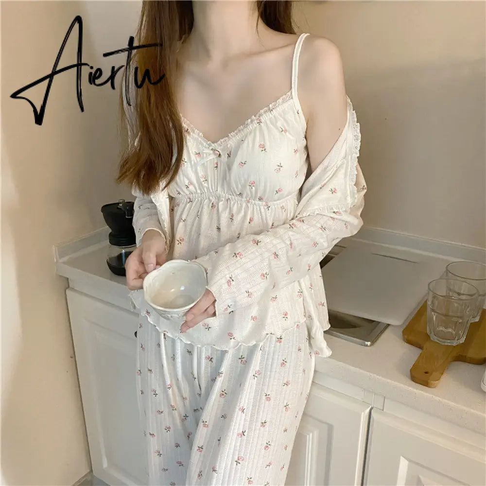 Aiertu Pajama Three Piece Set Print Camisole Cardigan with Chest Pad Trousers Homewear Women's Spring Summer Mori Girl Style Aiertu