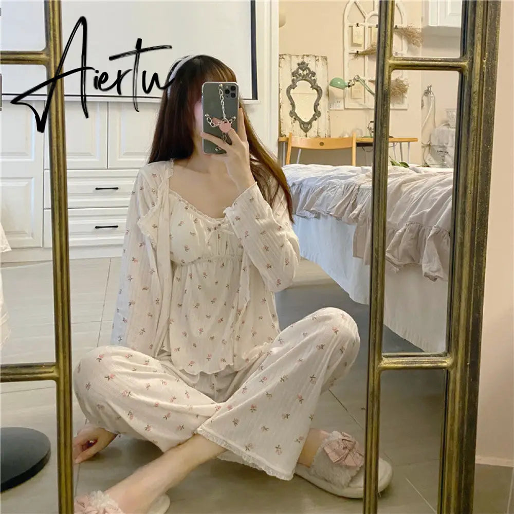 Aiertu Pajama Three Piece Set Print Camisole Cardigan with Chest Pad Trousers Homewear Women's Spring Summer Mori Girl Style Aiertu