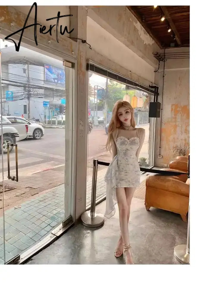 Aiertu Pieces of Super Immortal Giant Show Slim Sweetheart Blossom Falling Halo Dyed Printed Dress for Women's Summer New Rugged Irregular Aiertu