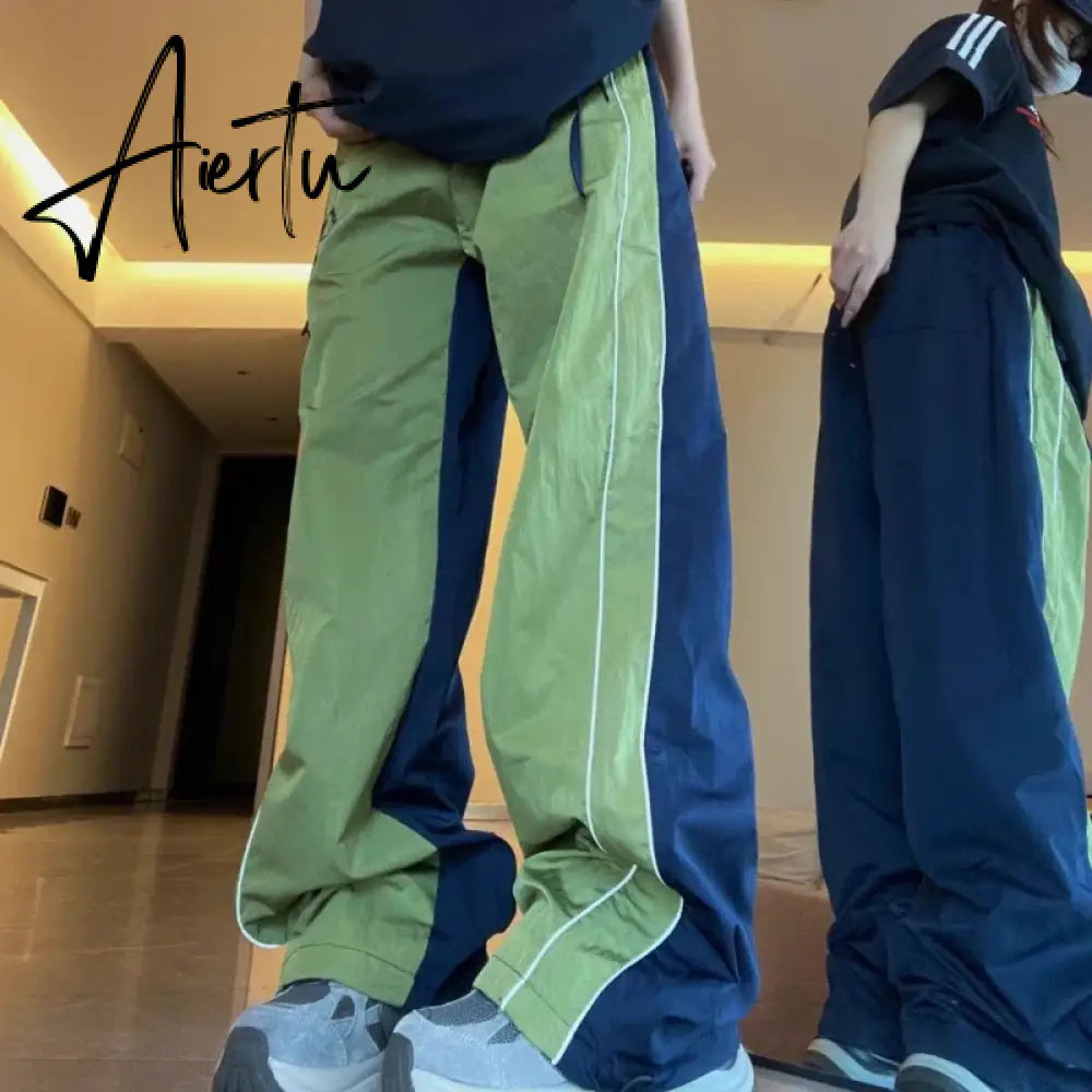 Aiertu Quick Drying Rushing Sweatpants Women American Retro Casual Color Blocking Outdoor Loose Wide Leg Green Pants Tide Running Pants Aiertu