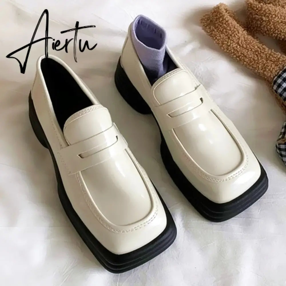 Aiertu Retro Loafers Shoes for Women JK Square Toes Mid Heels Thick Bottom Female Daily Vintage Flats for Girls Ladies Zapatillas Mujer Aiertu