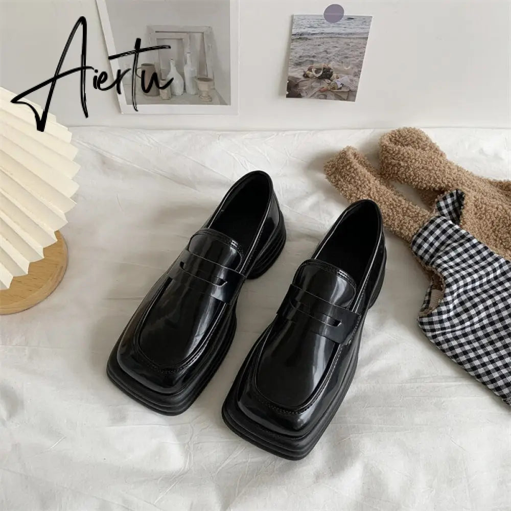 Aiertu Retro Loafers Shoes for Women JK Square Toes Mid Heels Thick Bottom Female Daily Vintage Flats for Girls Ladies Zapatillas Mujer Aiertu