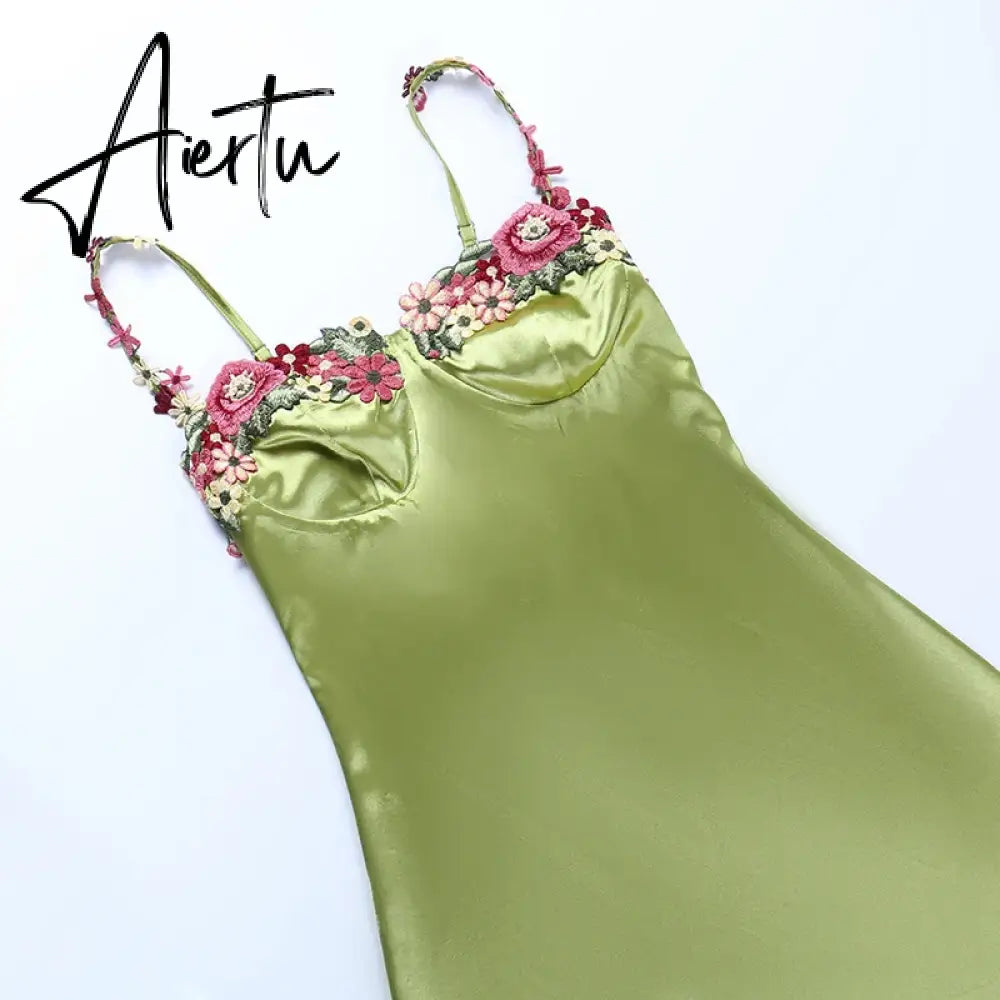 Aiertu Sexy Floral Embroidery Slip Dress Women  Female Mini Dresses 2023 Spring Sexy Slim Chic Beach Style Lady Aiertu