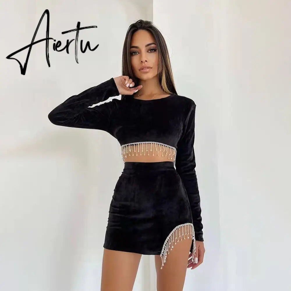 Aiertu Sexy Velvet Open Back Mini Skirt Set Women Solid Long Sleeve Top Rhinestone Tassel Split Skirt Elegant Party Club Wear Aiertu