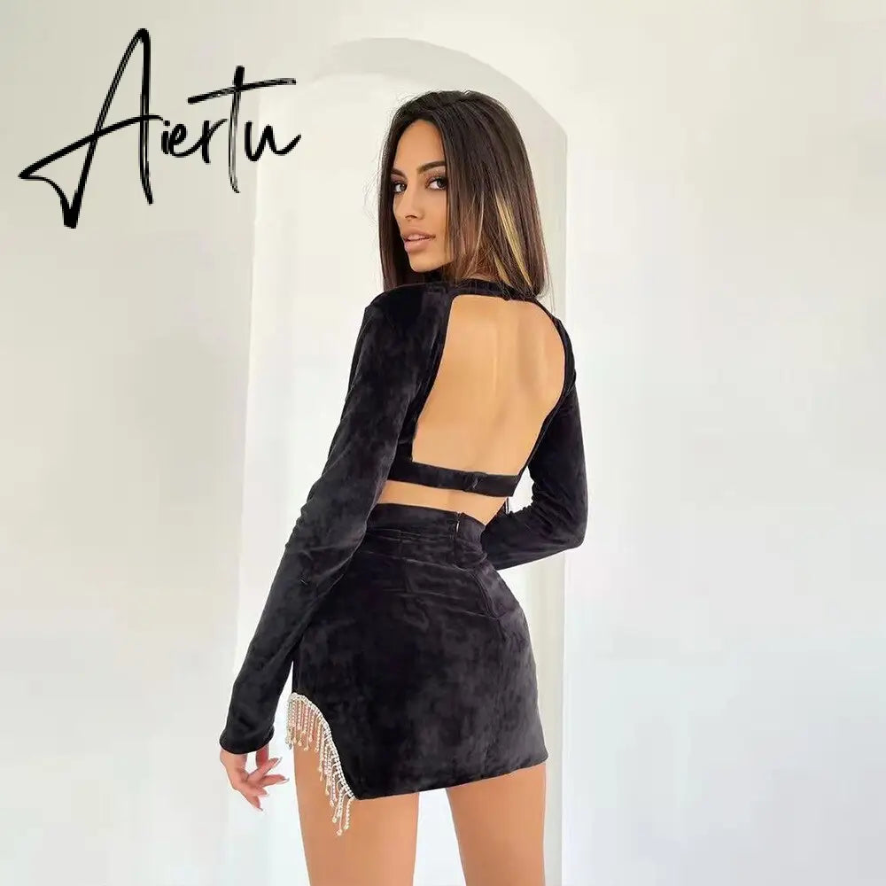 Aiertu Sexy Velvet Open Back Mini Skirt Set Women Solid Long Sleeve Top Rhinestone Tassel Split Skirt Elegant Party Club Wear Aiertu