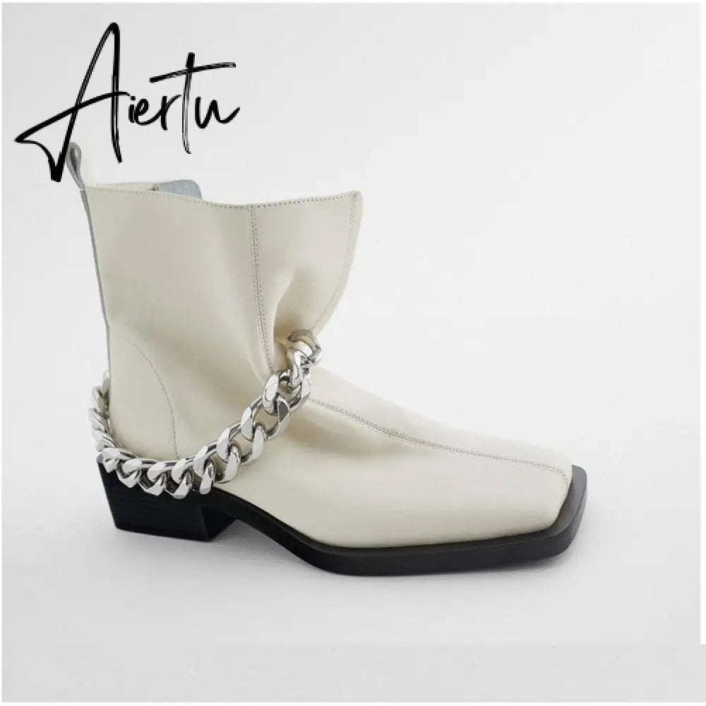 Aiertu Shoes For Women Autumn Winter Fashion Show All-match White/Black Metal Chain Decoration Martin Chelsea Boots Thick-soled Ca Aiertu