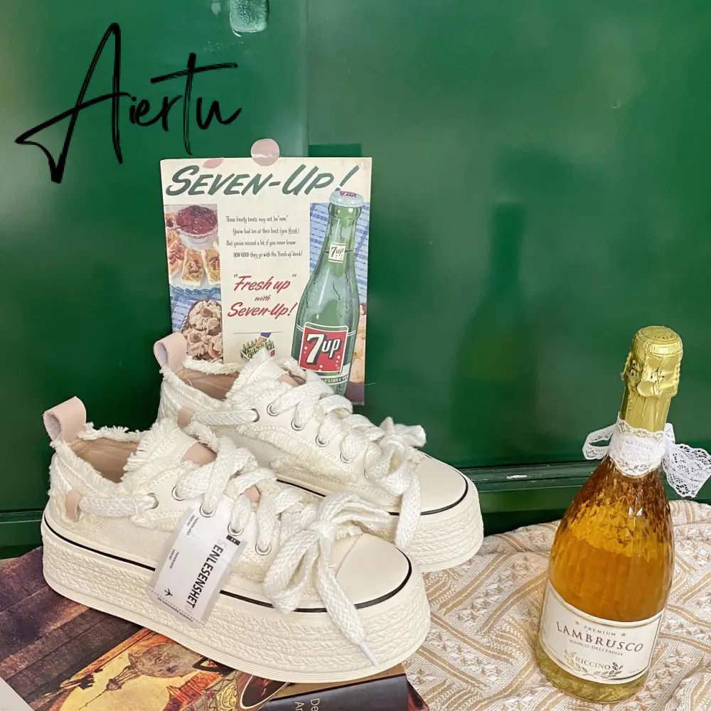 Aiertu  Small Fragrance Canvas Shoes Women Thin Spring New Ins Tide Korean Version Beggar Shoes Small White Shoes Skateboard Shoes Aiertu