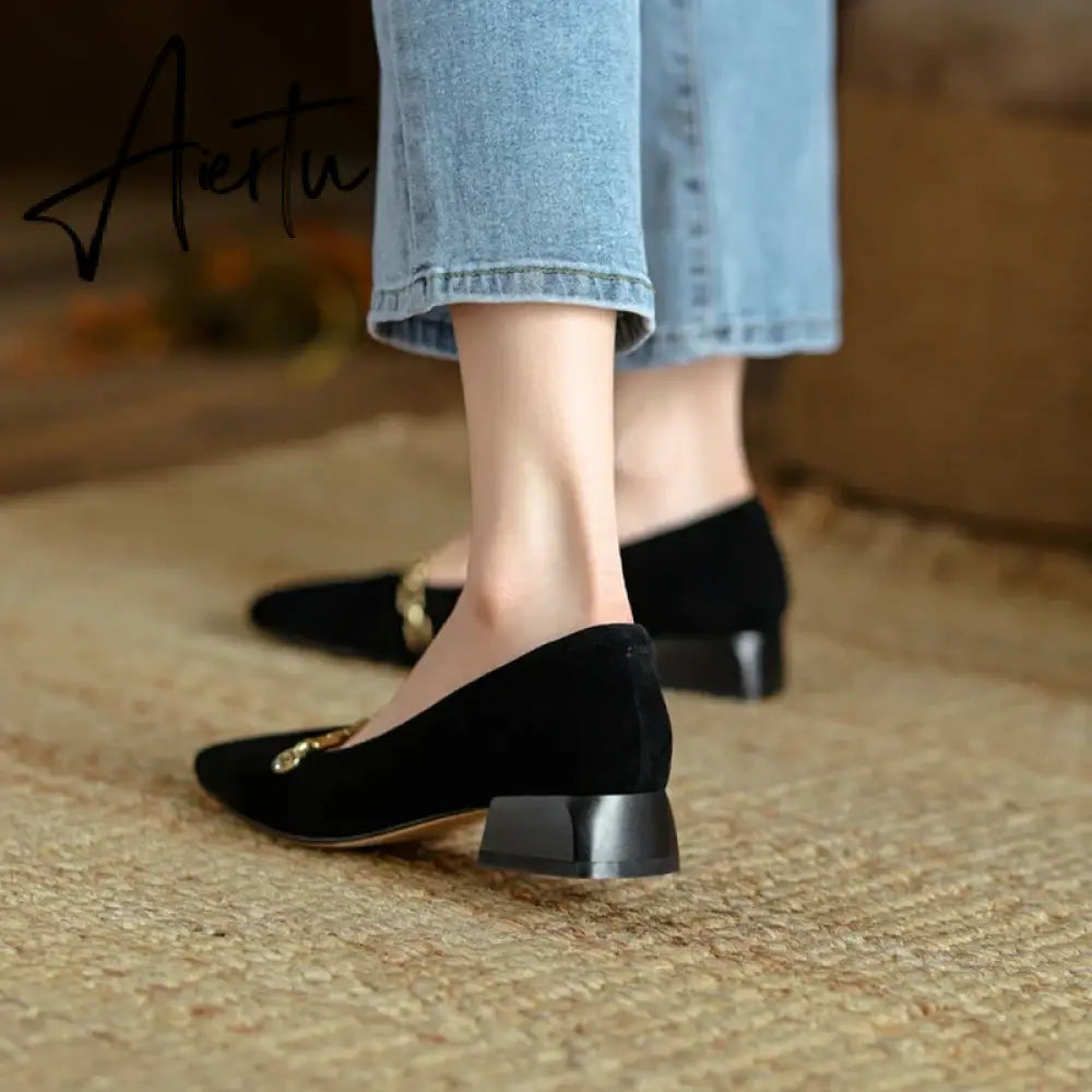 Aiertu Spring/Autumn Women Pumps Sheep Suede Leather Shoes for Women Square Toe Chunky Heel Women Shoes Chain Office Ladies High Heels Aiertu
