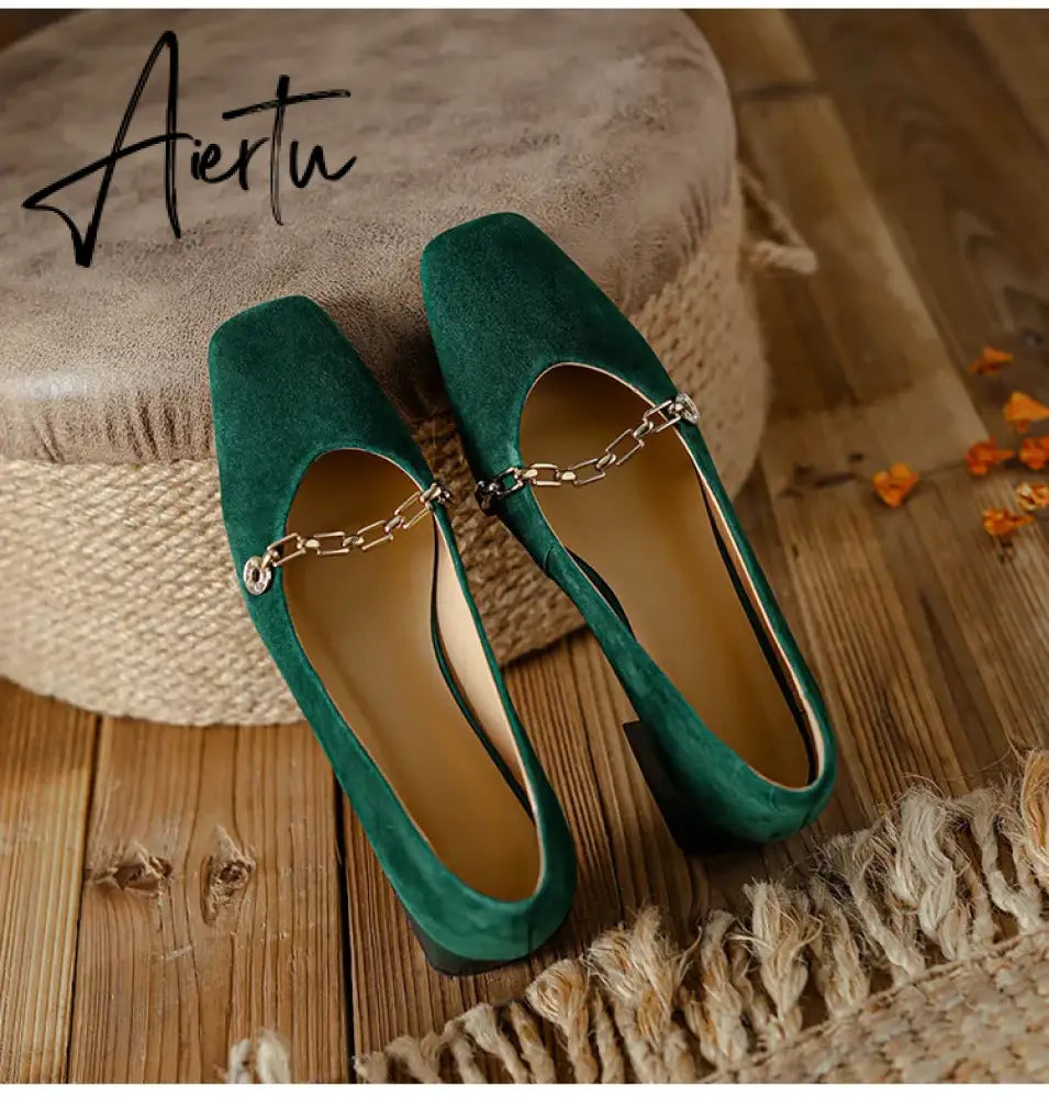 Aiertu Spring/Autumn Women Pumps Sheep Suede Leather Shoes for Women Square Toe Chunky Heel Women Shoes Chain Office Ladies High Heels Aiertu