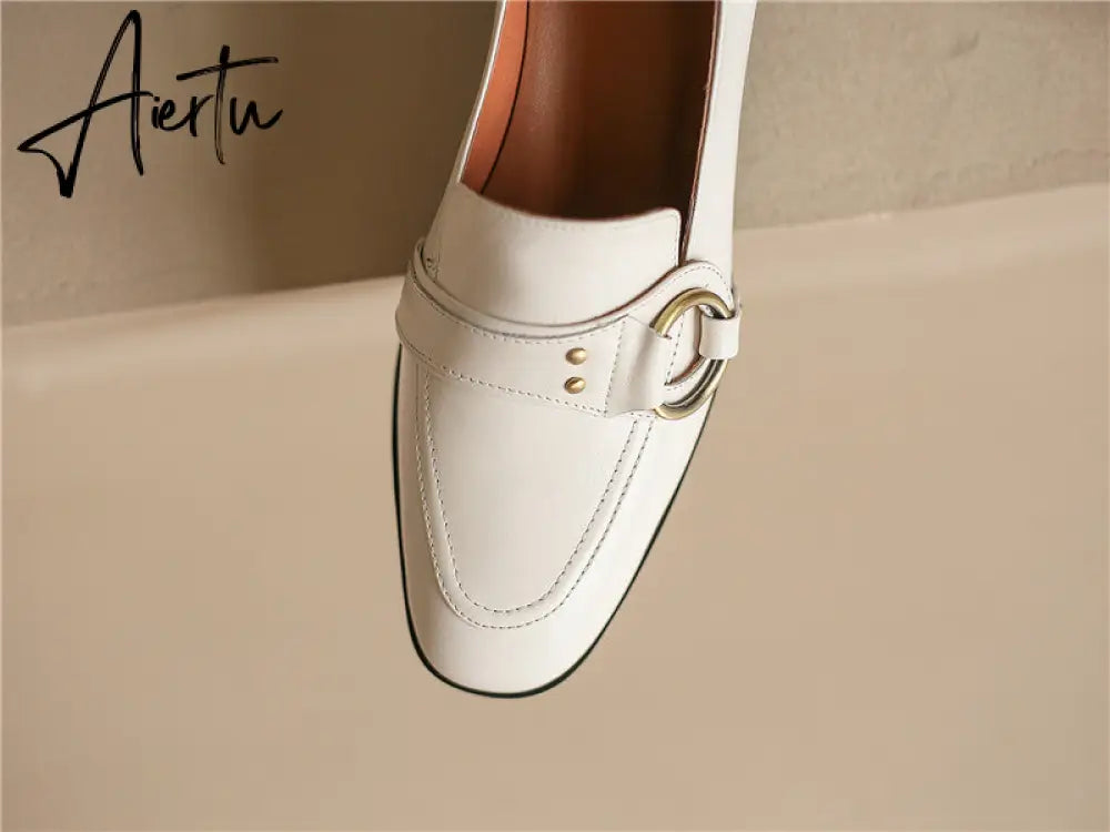 Aiertu   Spring New Genuine Leather Women Shoes Fashion Retro Slip-On Loafers Shoes Square Toe Shoes Woman Zapatos De Mujer Flats Aiertu