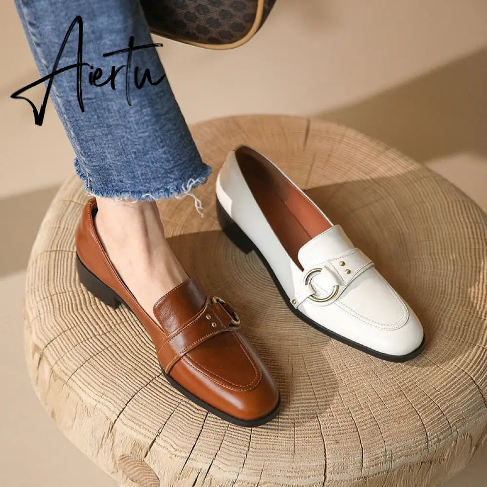 Aiertu   Spring New Genuine Leather Women Shoes Fashion Retro Slip-On Loafers Shoes Square Toe Shoes Woman Zapatos De Mujer Flats Aiertu