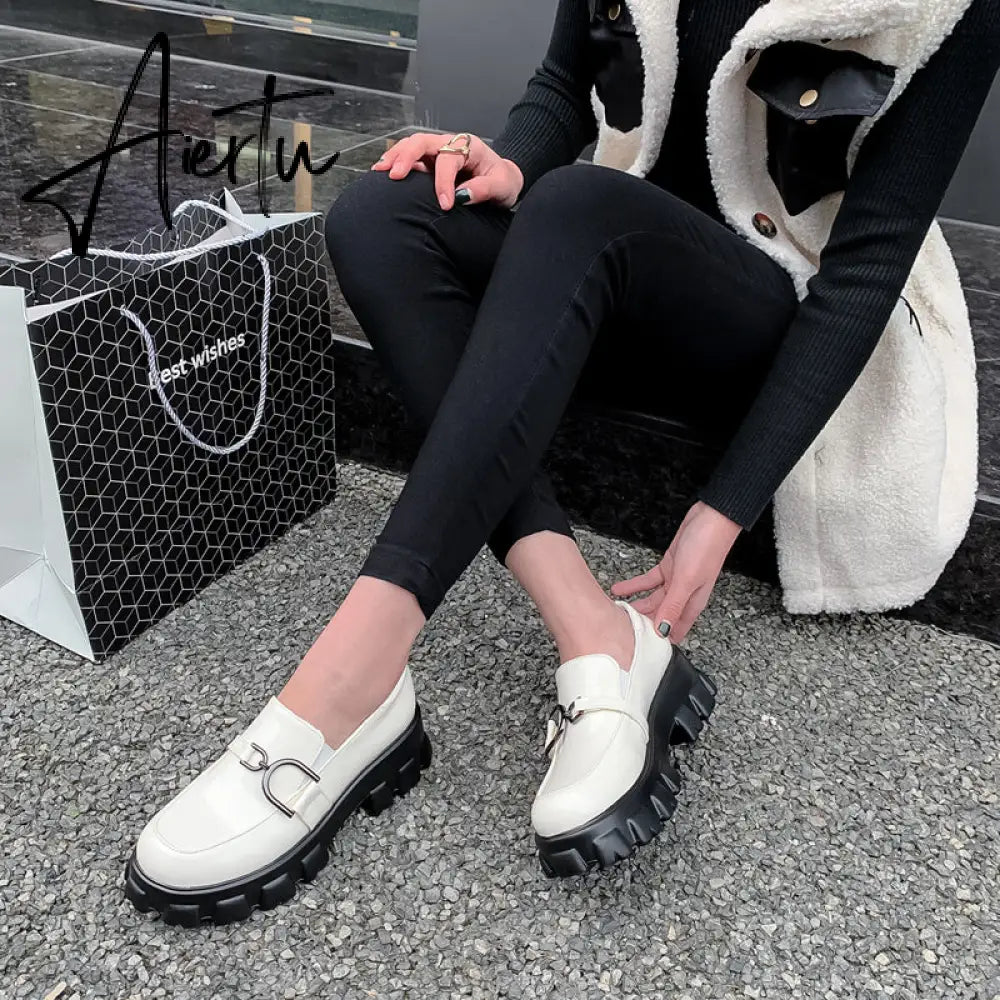 Aiertu Spring New Slip ons Shallow Shoes Women Metal Chain Buckle Platform Chunky Heels Casual Shoes Loafers 33-46 sapato feminino Aiertu