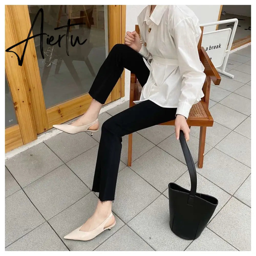 Aiertu Spring Slingback Sandals Low Heel Pumps Shoes Women Elegant Kitten Heel Mules Pointed Toe Wedding Party Shoes zapatos mujer Aiertu