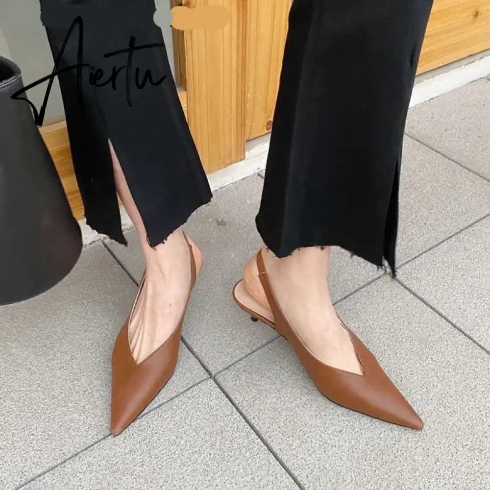 Aiertu Spring Slingback Sandals Low Heel Pumps Shoes Women Elegant Kitten Heel Mules Pointed Toe Wedding Party Shoes zapatos mujer Aiertu