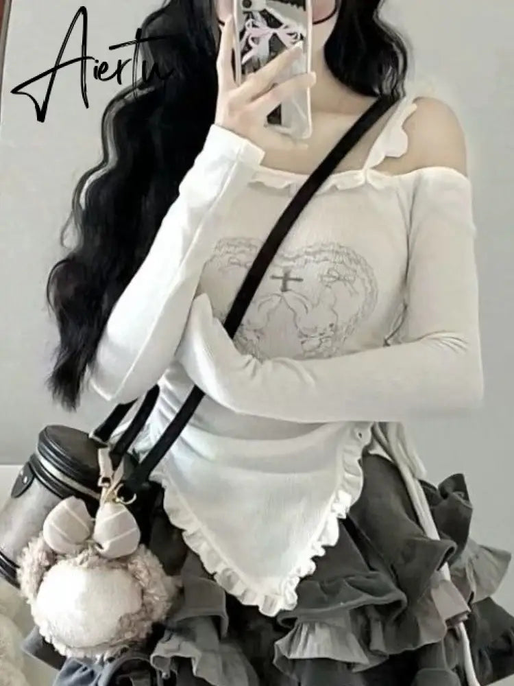 Aiertu Streetwear Harajuku Sweet Heart Print T-Shirt Autumn Off Shoulder Slim Bandage Tshirts Y2k Aesthetic Women Long Sleeve Tee Shirt Aiertu