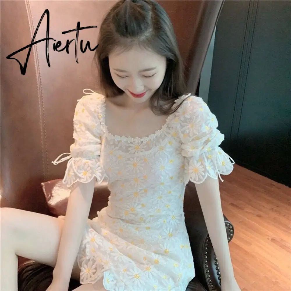 Aiertu Summer Dress New Retro Lace Daisy Embroidery Two Piece Mini Sexy Party Women Dresses Square Neck Vestidos Aiertu