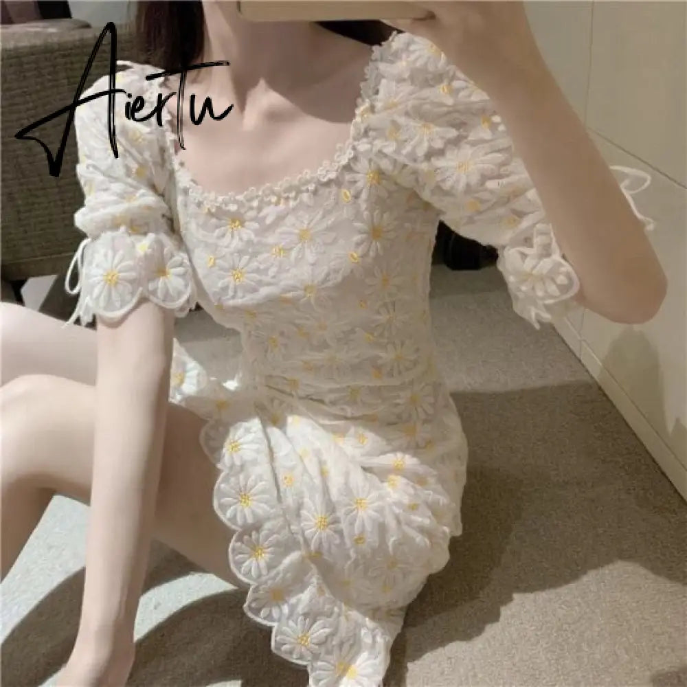 Aiertu Summer Dress New Retro Lace Daisy Embroidery Two Piece Mini Sexy Party Women Dresses Square Neck Vestidos Aiertu