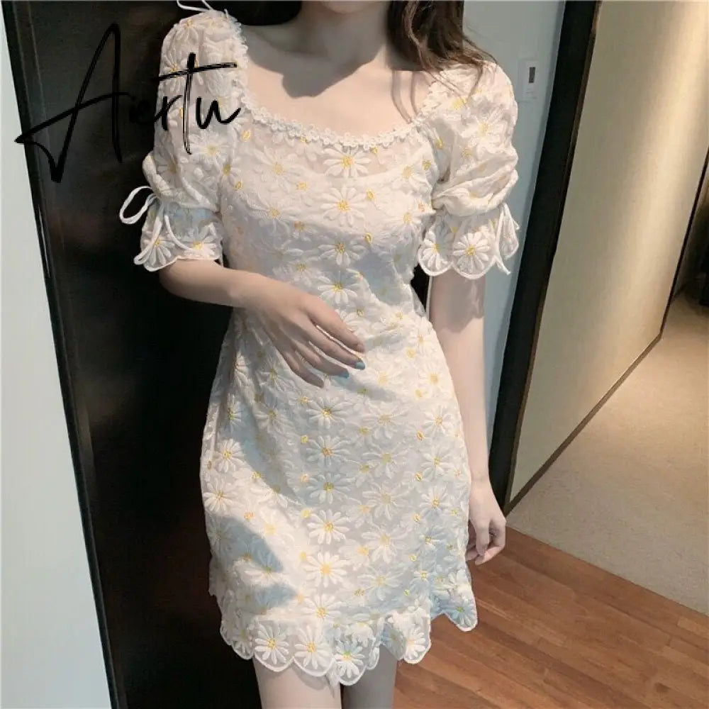 Aiertu Summer Dress New Retro Lace Daisy Embroidery Two Piece Mini Sexy Party Women Dresses Square Neck Vestidos Aiertu